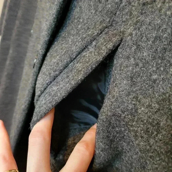 Levine Classics Gorgeous Dark Grey 100% Wool Long Trench Coat, Size 14 RN38843 - Picture 7 of 12